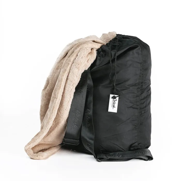 The Splash Blanket Backpack Yoni Pleasure Palace Dildos